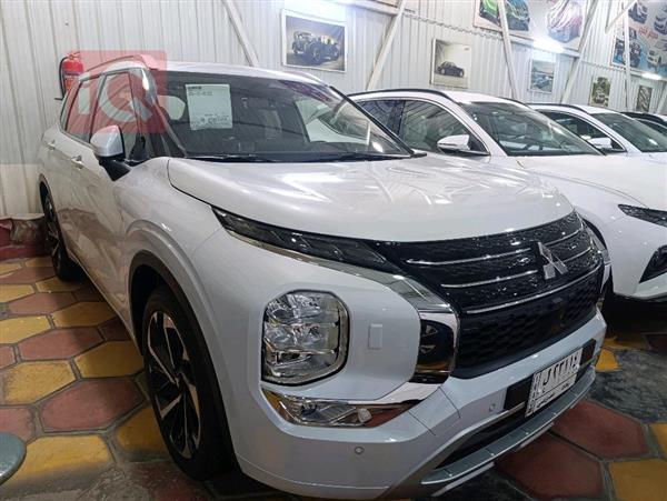 Mitsubishi for sale in Iraq